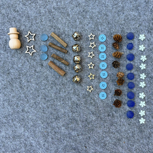 Winter Sets Basket Objects: Blue/White