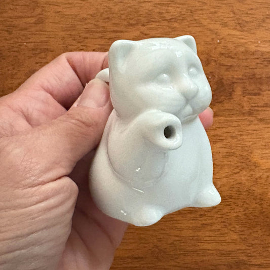 Cat Pitcher