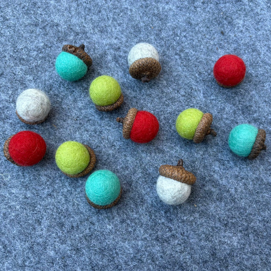 Large Felt Acorns