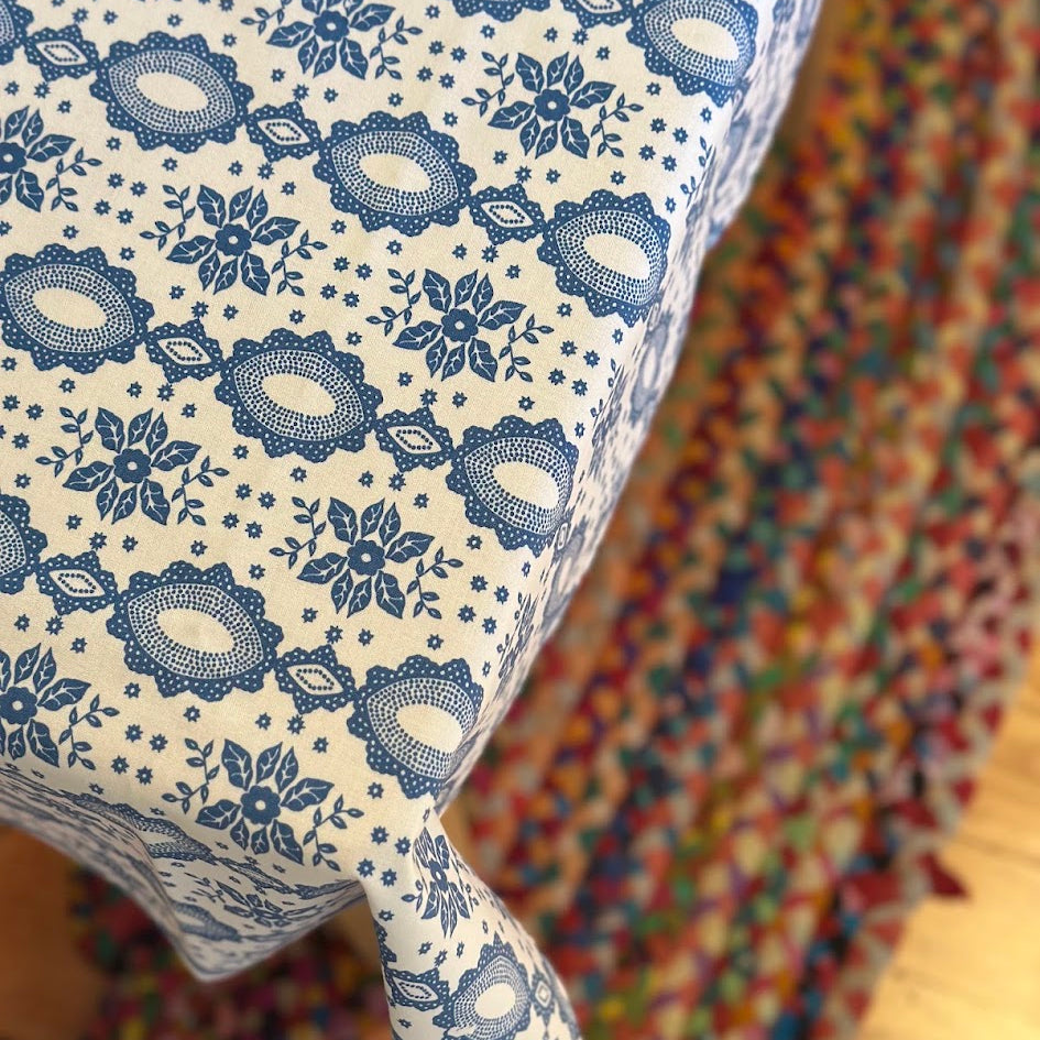 Small Tablecloth